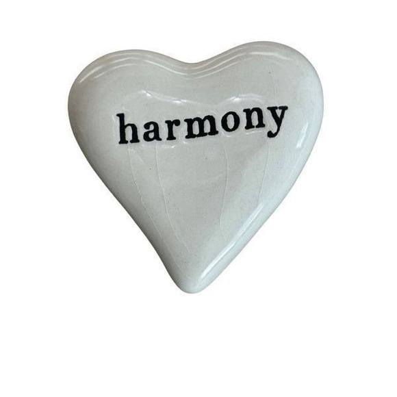 Ceramic Heart - Picture 3 of 4